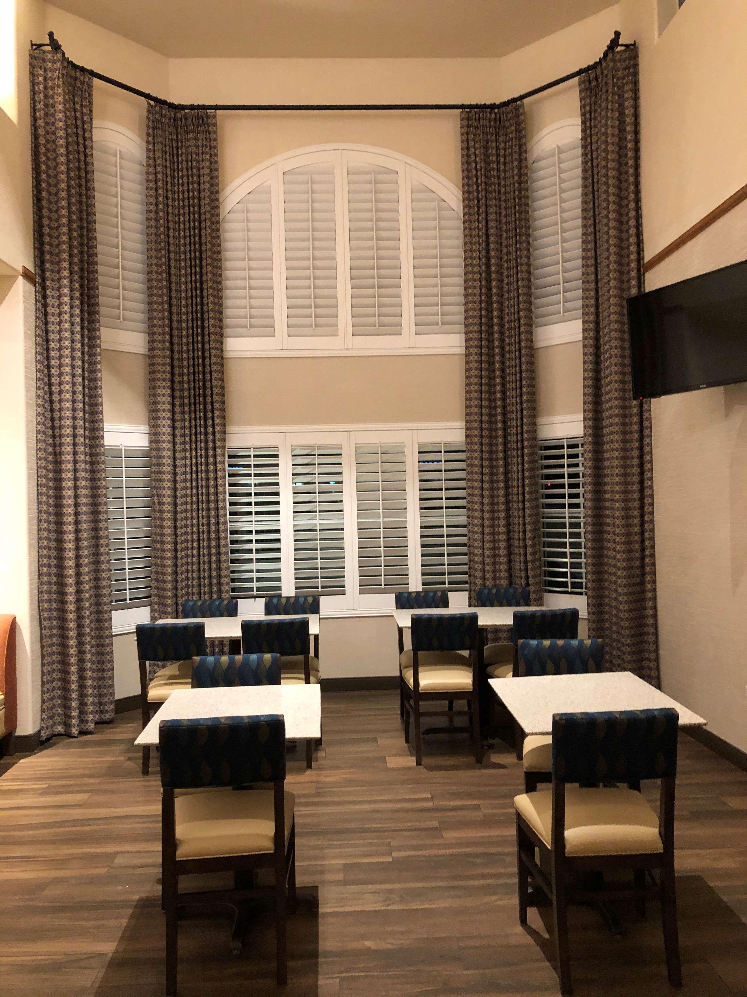Best Western Plus A Wayfarer'S Inn & Suites Кингман Экстерьер фото