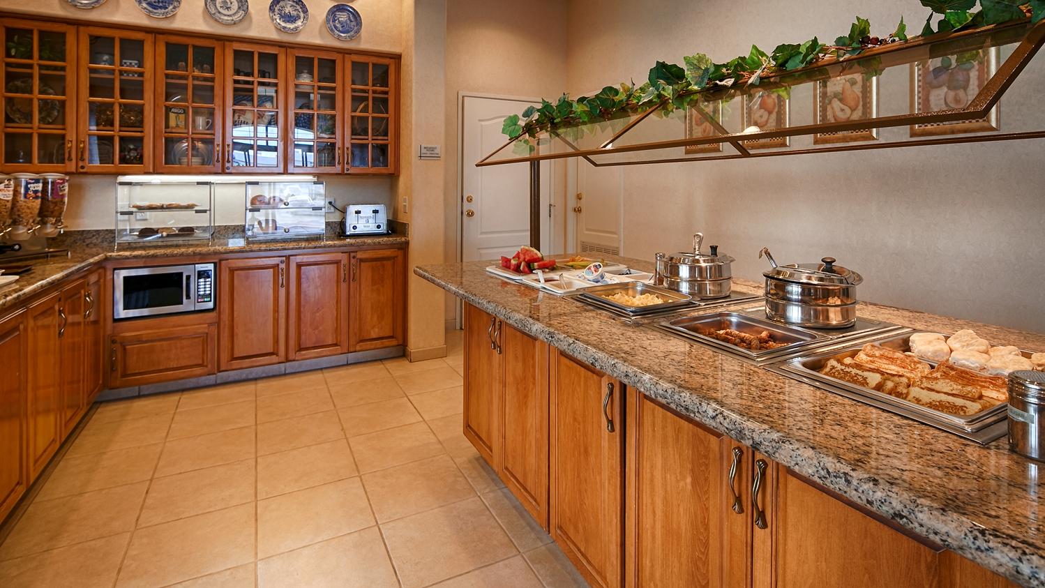 Best Western Plus A Wayfarer'S Inn & Suites Кингман Экстерьер фото