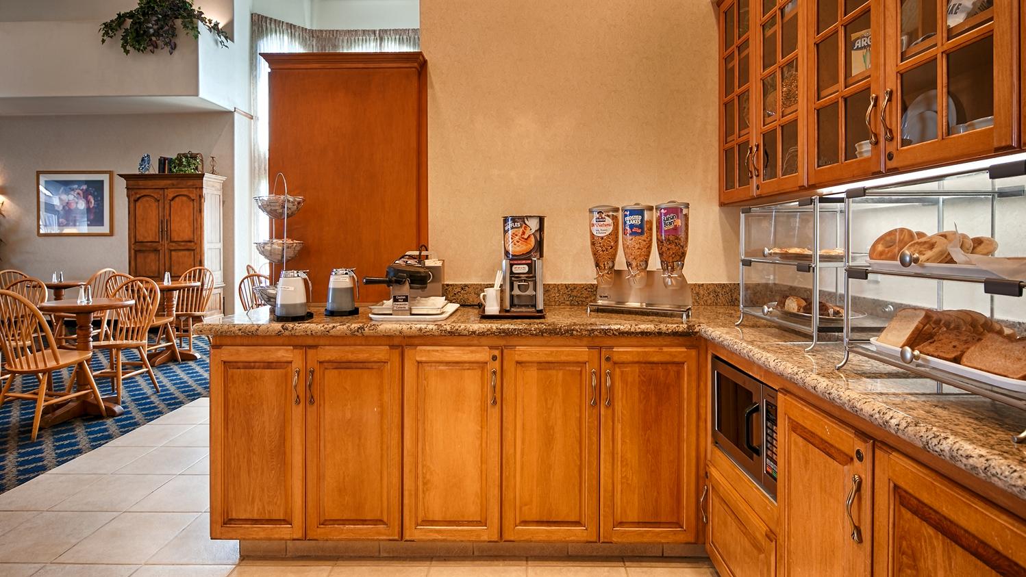 Best Western Plus A Wayfarer'S Inn & Suites Кингман Экстерьер фото